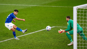 Comment devenir meilleur buteur au football?