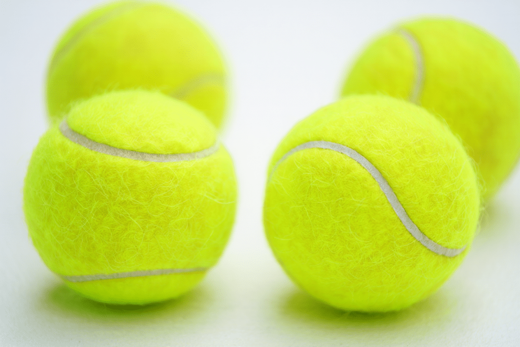 équipements de tennis: les balles